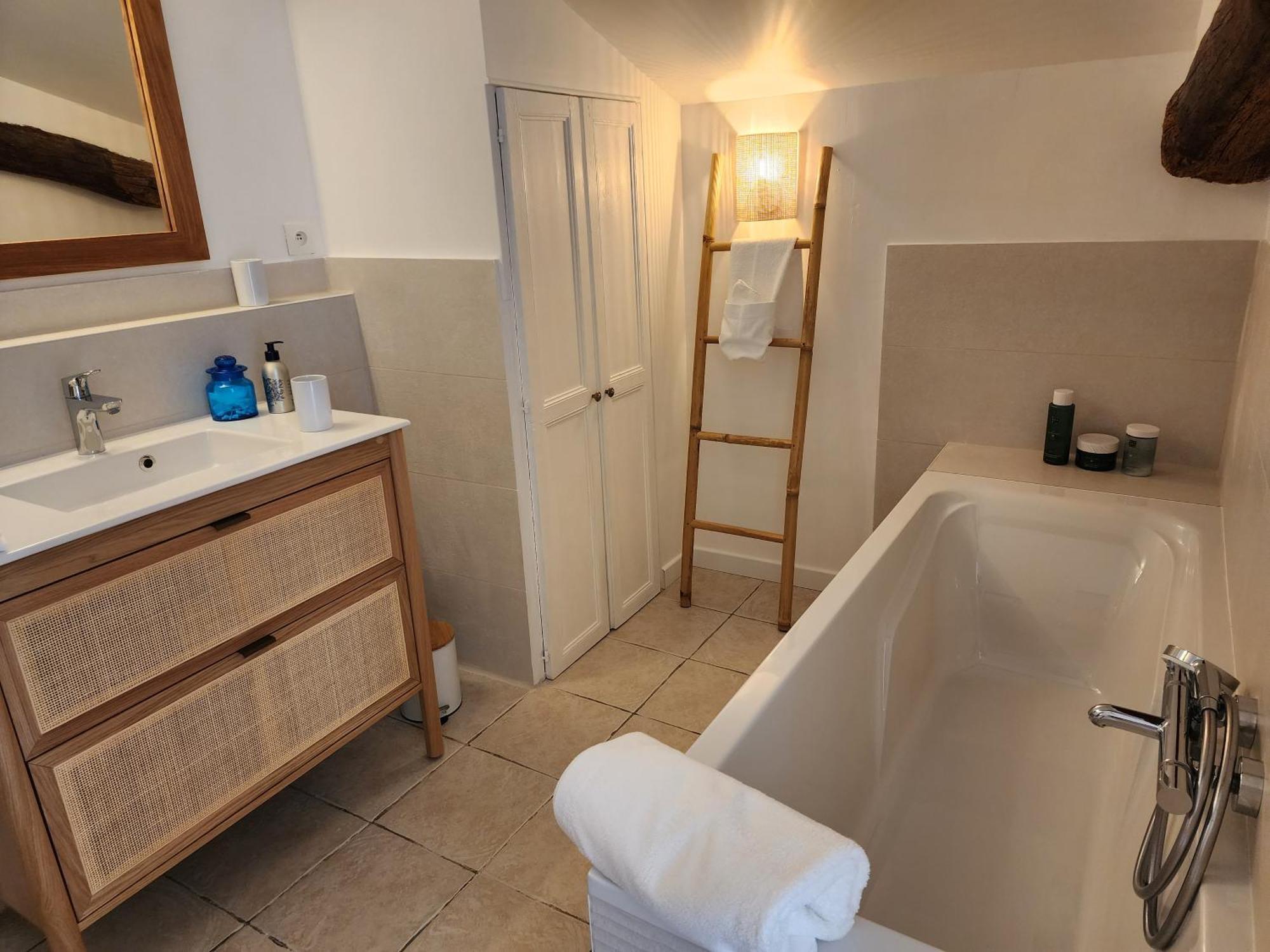 Bed and Breakfast La Belle Histoire Claviers Zewnętrze zdjęcie